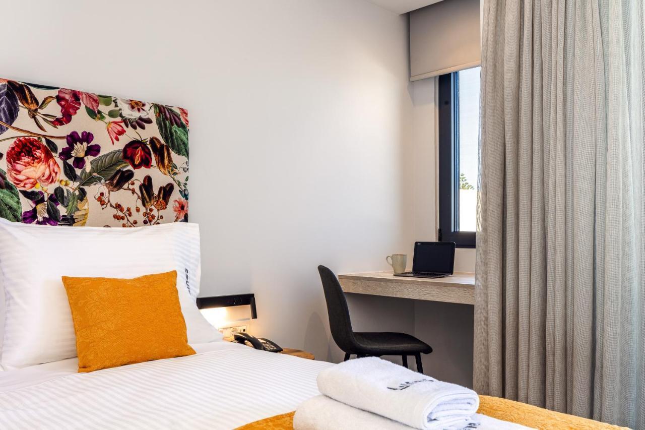 Lines Concept Accommodation ريثيمنو المظهر الخارجي الصورة
